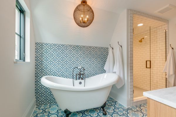 Clawfoot Tub Installation in Cincinnati