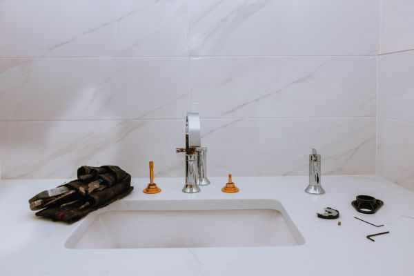 Porcelain Sink Installation Service in Cincinnati